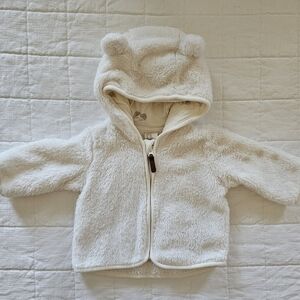 Adorable White Fleece Baby Jacket with Bear Ears